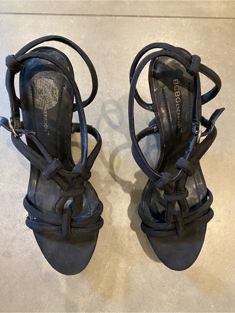 BCBGeneration Black Knotted Strappy Heeled Sandals Size 8 1/2